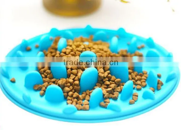 Interactive Anti Gulp Silicone Pet Bowl Slow Feed Dog Bowl photo-3