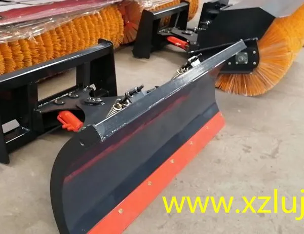 China Skid Steer Snow Blade Manufacture,snow Pusher Attachments for Skid Loader