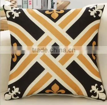 Geometrical Printed Cushion Cover photo-4
