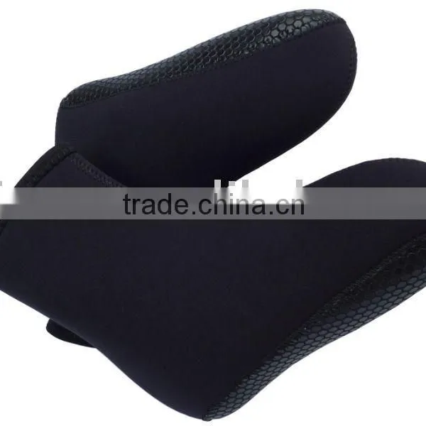Slip-proof Design Neoprene Socks for Diving