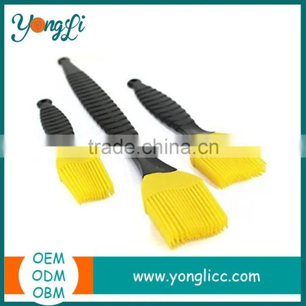 Oil Tool Silicone Bbq Brush Set photo-2