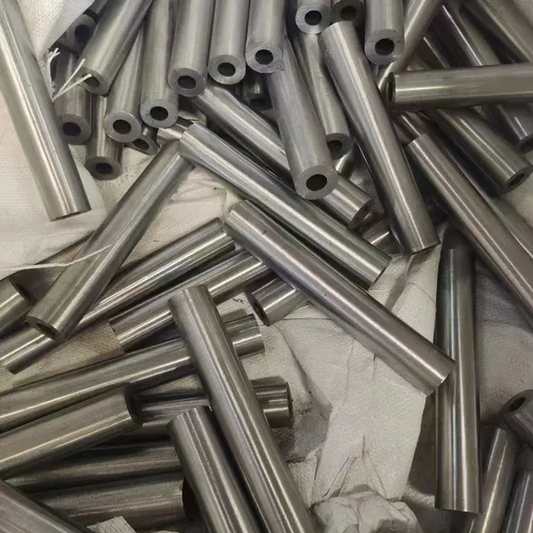 Steel Pipe & Tube＆Seamless Steel Pipe Fittings for Export，Q195, Q215, Q235B, Q355B, 20#, API 5L Gr.B photo-2