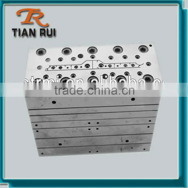 Hubei Best Modern Wood Panel Door Design Extrusion Mold photo-2