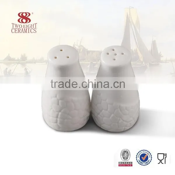Wholesale Bone China Dinner Cooking Tools for Salt Shaker