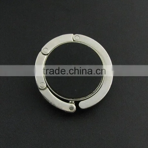 Customized Logo Promotion Round Foldable Bag Hanger photo-2