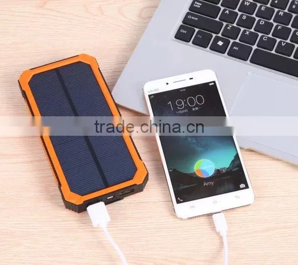 Universal Solar Power Bank for Smartphone photo-2