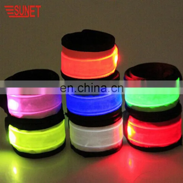 2018 Innovation Product Wholesale Sport Safety Snap Armbands Led Slap Bracelets photo-2