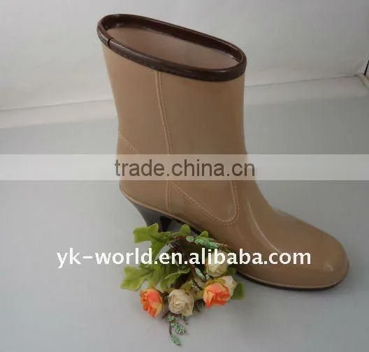 Ladies' PVC Rain Boots photo-3