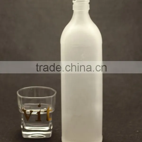 Have Maket Advantage Hot Sale Liquor Bottle Crok Frosted Alcohol Bottle 700ml Fresh Fruit Juice Bottles photo-2