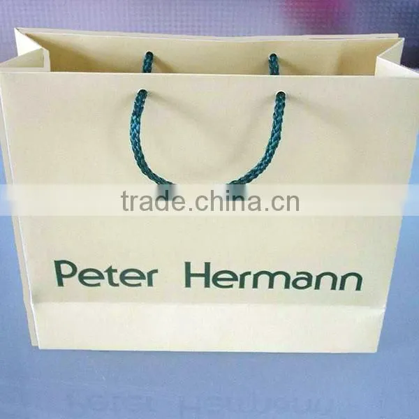 Custom Printed Logo White Paper Bags photo-4