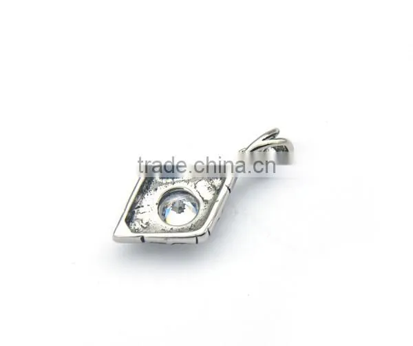 Europe Hot Selling Never Fade Stainless Steel Cross Charm Diamond Pendant Antique Jewelry photo-4