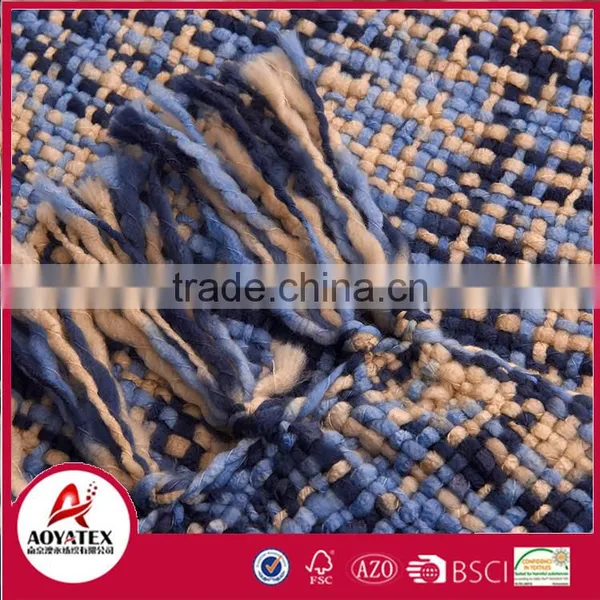 Cheap Factory Price Acrylic Hand Made Throw Knit Blanket photo-3