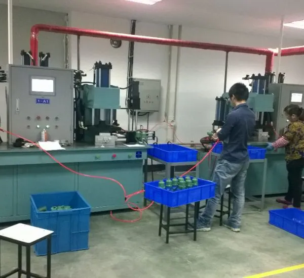 Supply Wax Injection Machine for the Investment Casting Line photo-2