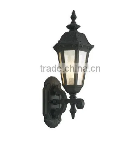 Western Style Outdoor and Indoor Classic Glass Garden Light
