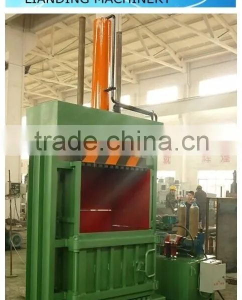 Hot Sale High Quality Plastics Baler