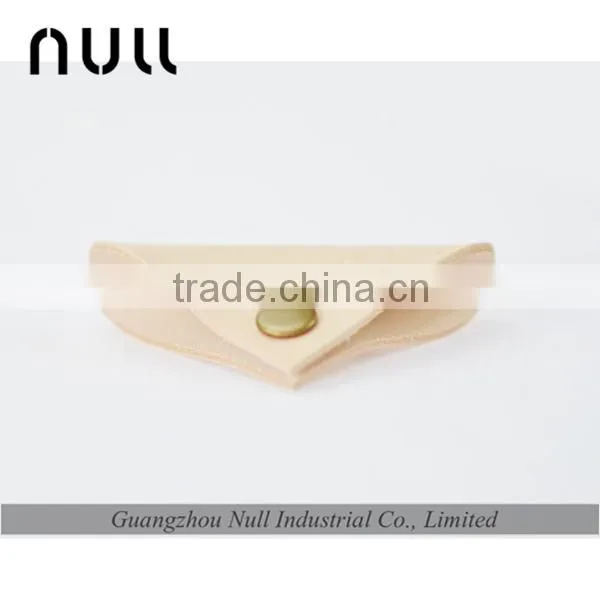 Small and Cute Vegetable Tanning Leather Earphone Storage Holders photo-3