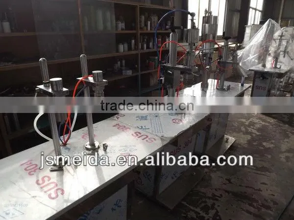 Semi Automatic Aerosol Filling Machine