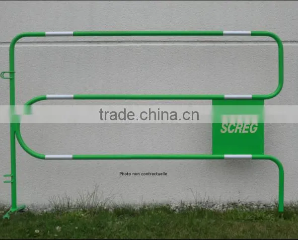 French Power Coated Steel Road Traffic Barricade Wholesale With Reflection Sticker photo-2