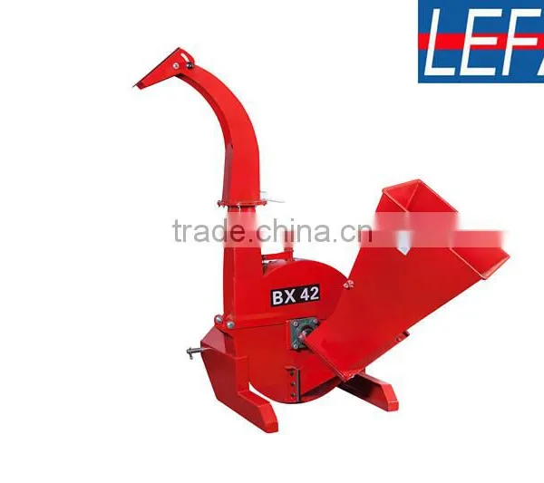 Tractior Mini Mobile Wood Chipper With Cheap Price photo-3