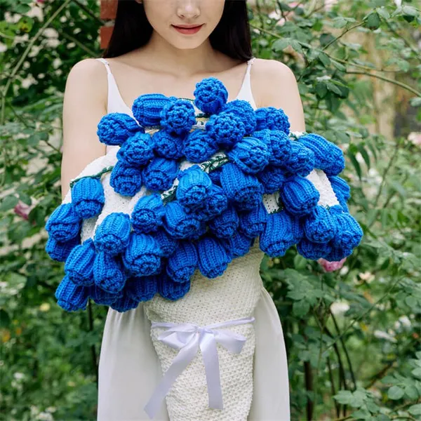 DARK BLUE ROSE CROCHET FLOWER BOUQUET BLANKET GIFT