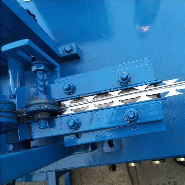 Hot Sale CNC Concertina Wire Razor Barbed Making Machine Machinery Repair Shops Manufacturing photo-2
