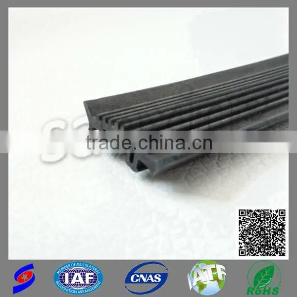 High Quality Rubber Strip Sliding Door Seal Made in China