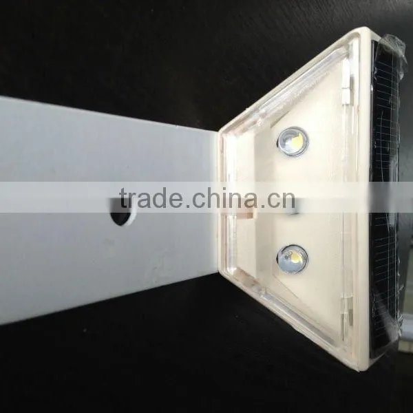 UV-proof and High-temperature-proof Solar LED Guardrail Light photo-6