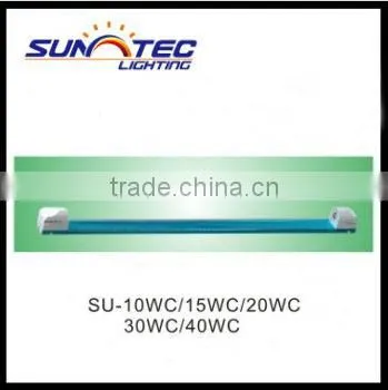 Outdoor Fluorescent Lamp Fixture