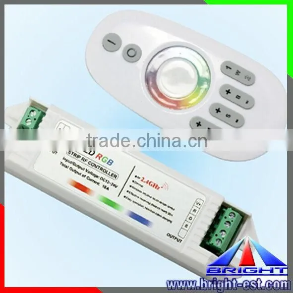 2016 New Product RF Led Controller RGB/RGBW, Strong Sign Led Controller 2.4G RF Remote Control photo-2