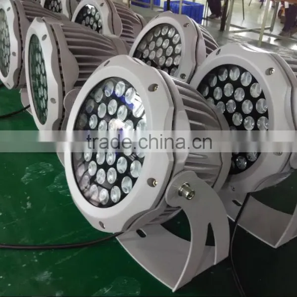 18~72W RGBW Customized IP65 LED Outdoor Flood Light photo-6