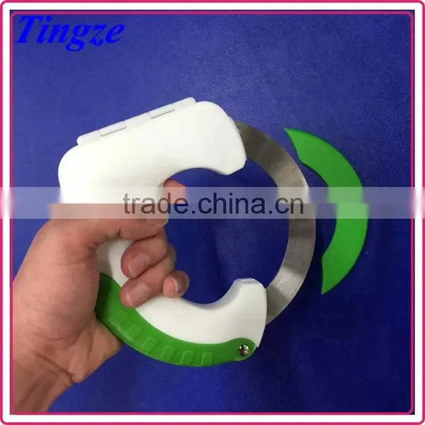Hot Sale Kitchen Knife Creative Wheel Knife Rolling Knife Bo-lo Circular Knife