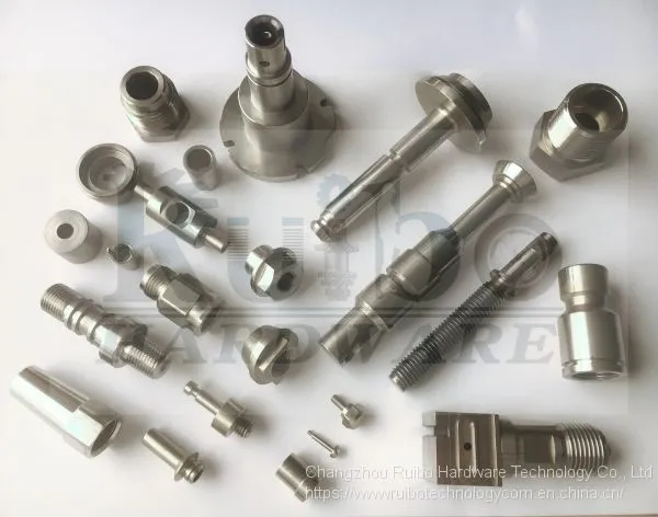 High Precision Axles by CNC Machine