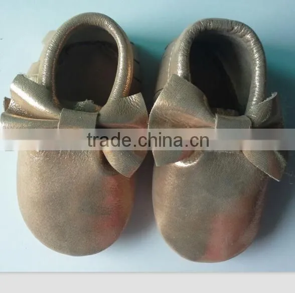 2015 Wholesale New Arrival Hot Pink Newborn Baby Leather Shoes for Girls photo-2
