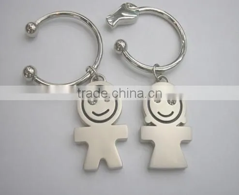 Romantic Metal Key Chain for Lovers With Fashionable and Custom Style photo-2