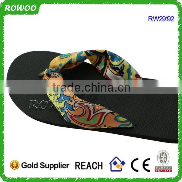 Factory Price Silk Flip Flop New Model Women Sandals photo-3