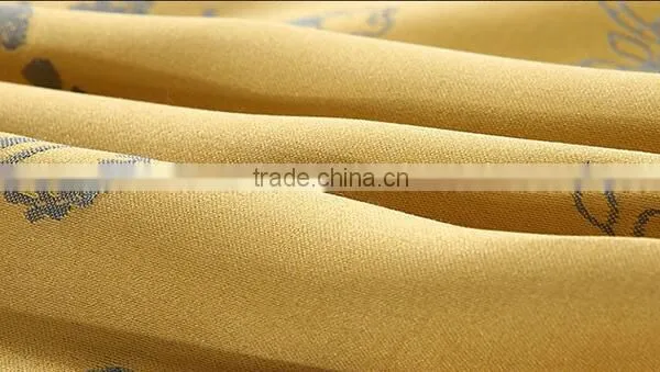 100% Silk Quilt With Jacquard Yellow Flower photo-3