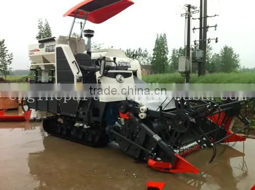 THE BIG BARN OF KUBOTA PRO688Q-G COMBINE HARVESTER photo-4