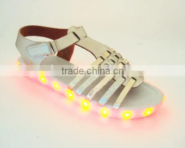 New 2016 Light Up LED Fashion Sandals for Girls Quality Choice photo-3