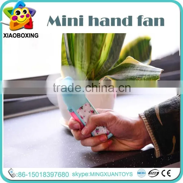 Hot-selling Raw Material Micro Hanging Fan Toys for Promotion photo-2
