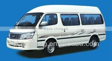 China minibus with power engine low fuel consumption
