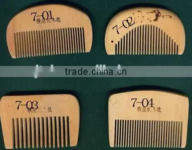 Peach Small Beard Comb