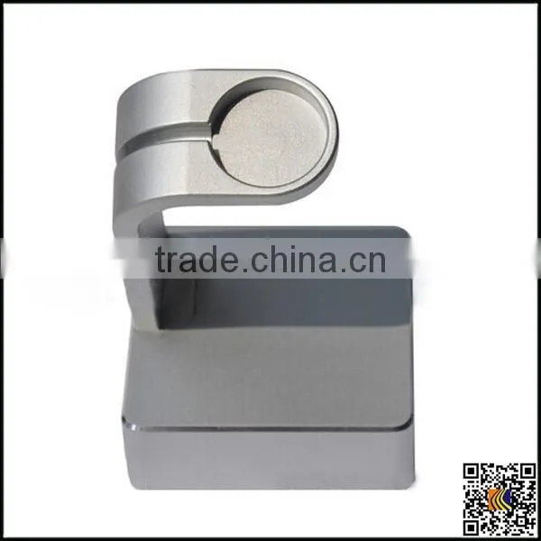 2015 Hot Aluminum Charging Stand, Charging Holder for Apple Watch photo-4