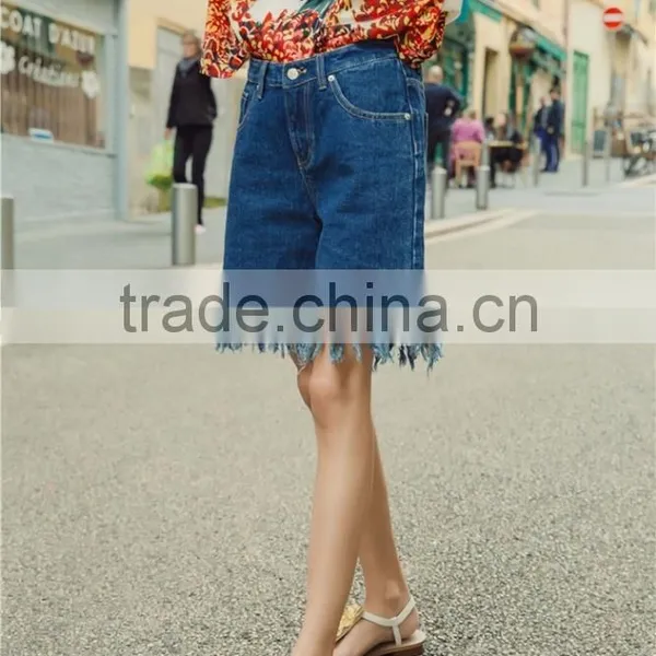 Summer Fashion Design Outdoor Girls Jean Half Pants China photo-2