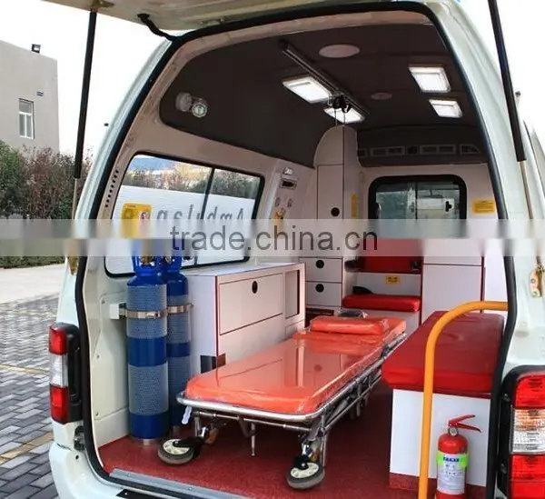 Golden Dragon XML5035XJH28 Medical Vehicle photo-6