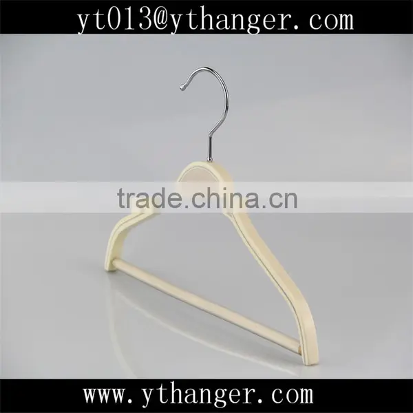 CY-276 A Grade Sell Cheap Wooden Clothes Hanger for Coat photo-3