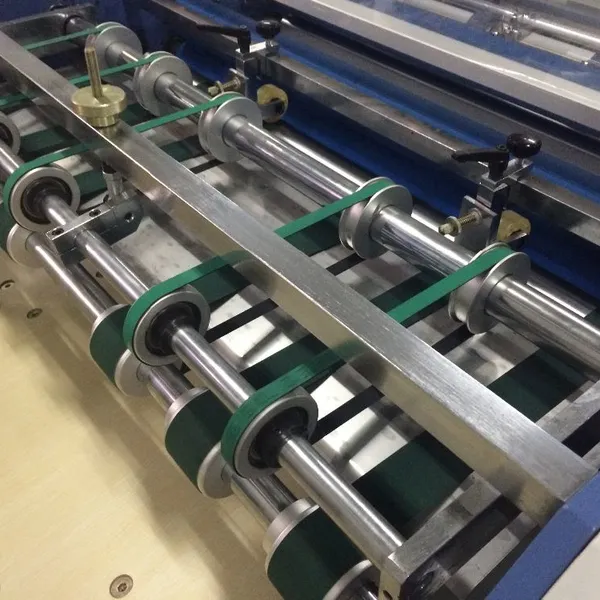 SFML Series Semi-Automatic Thermal Laminating Machine photo-2