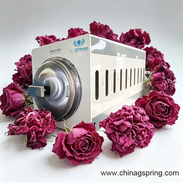 Hot Sale PLC Microwave Vacuum Dryer Machine Industrial Low Temperature Vacuum Drying Equipment photo-2