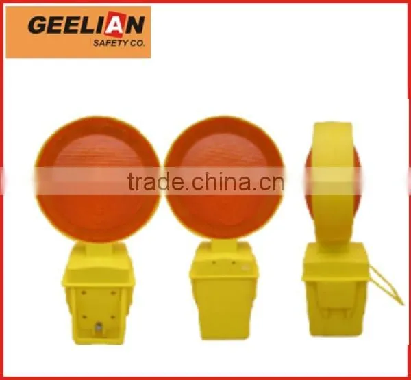 Yellow Traffic Safety Barricade Sloar Power Led Warning Lights photo-2