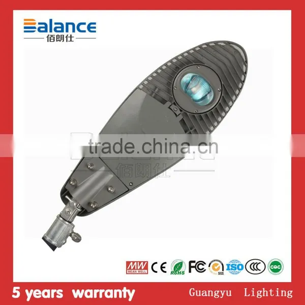 China Solar Lighting Golden Supplier Solar Street Lighting and Solar Outdoor Lighting
