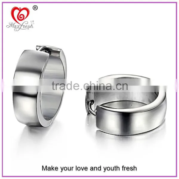 New Arrival 316L Titanium Steel Earring Jewelrys Simple Design Jewelry Silver Hoop Earring With Different Size Stainless Steel photo-2
